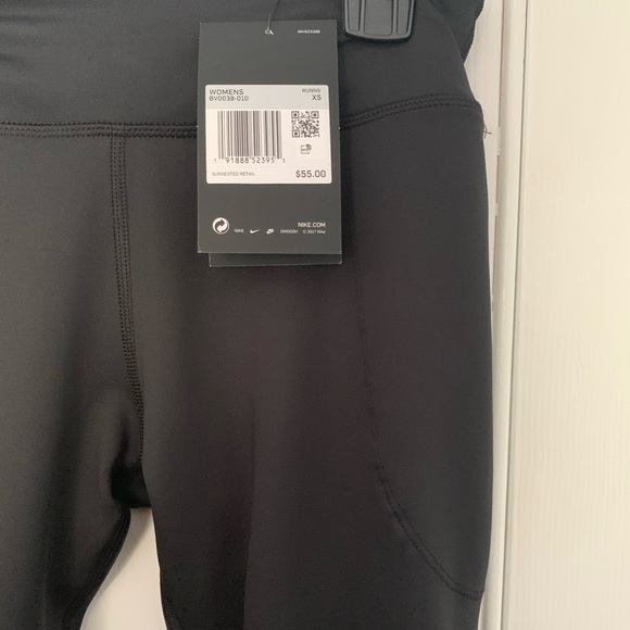 NWT Nike women’s Capri leggings - Picture 6 of 8